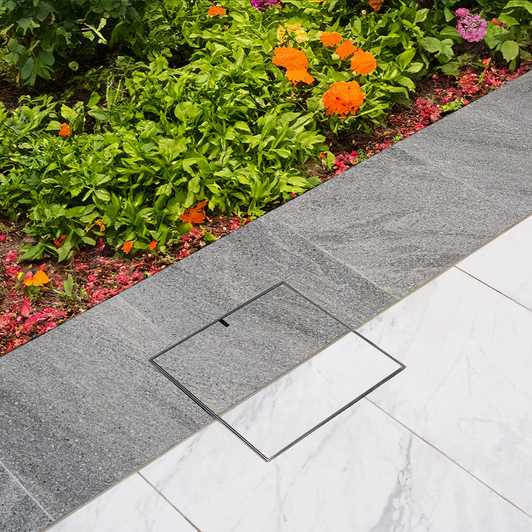 HIDE Access Cover with two materials in inlay tray