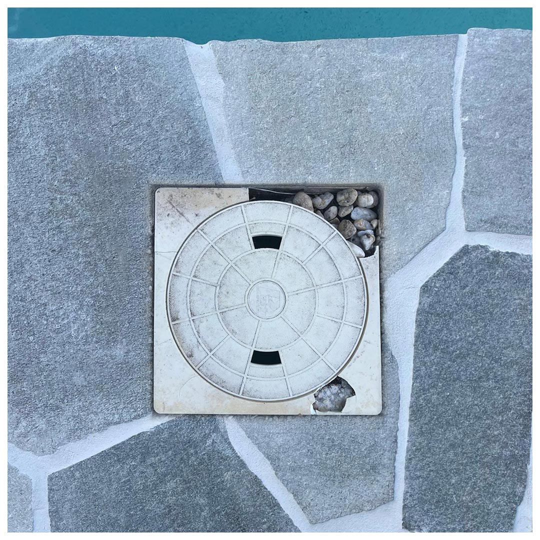 Broken plastic traditional skimmer cover